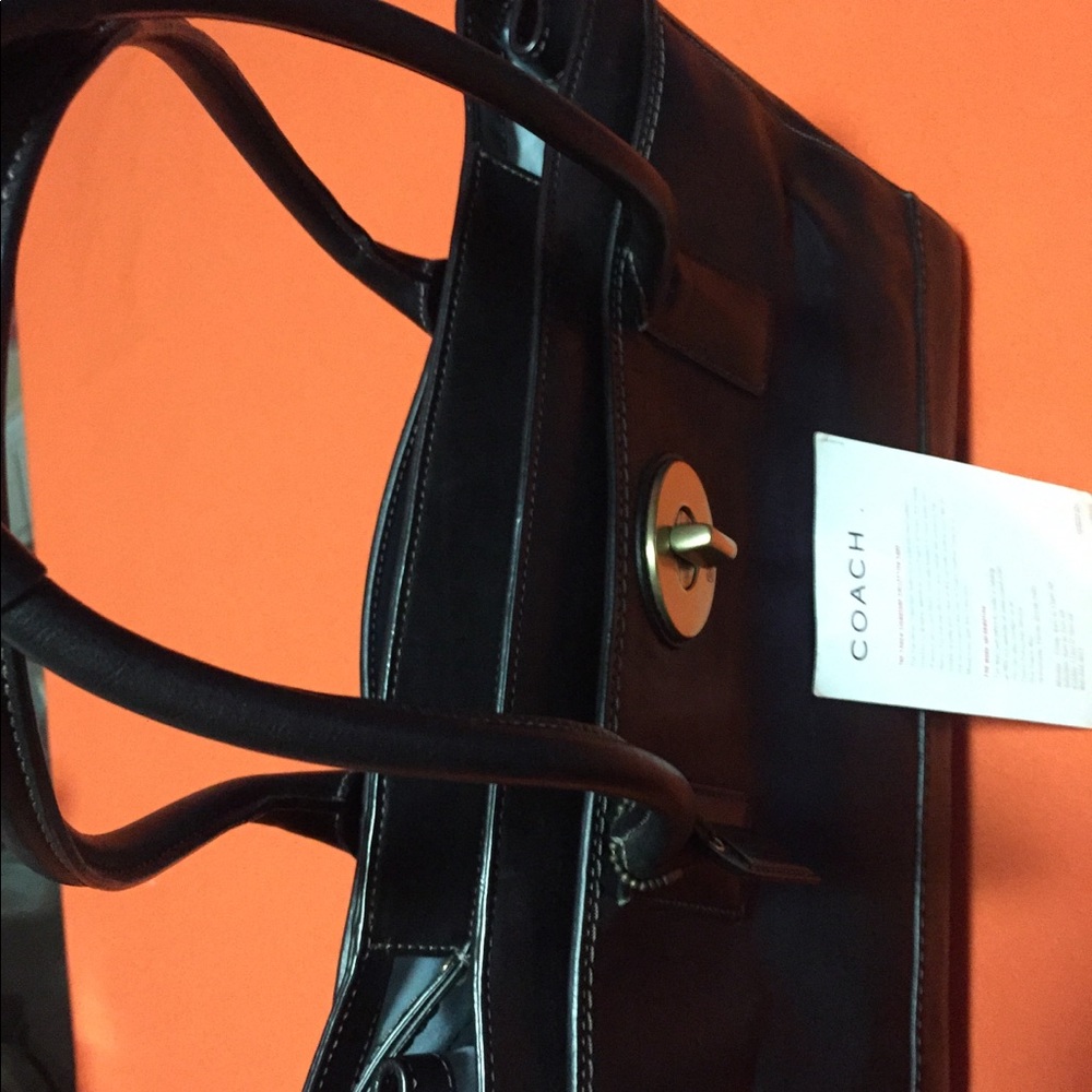 Coach purse - Picture 6 of 6
